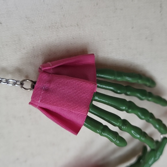 Zombie Skeleton hand Necklace Emo Mallcore Goth handmade - Picture 5 of 17